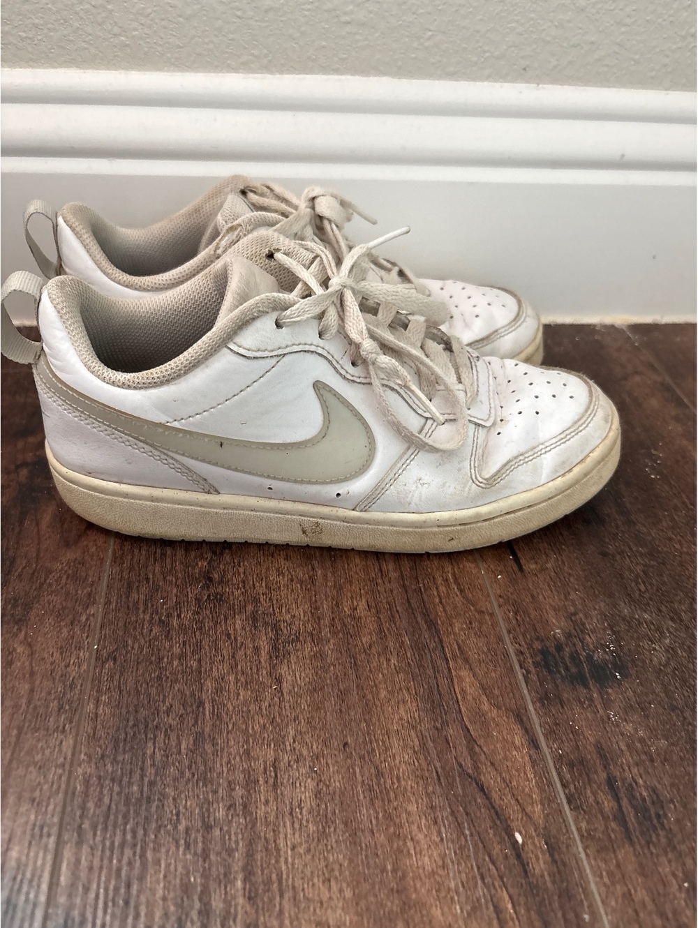 4.5Y, 6W Nike Court Borough Low Top Triple White Leather Beaters